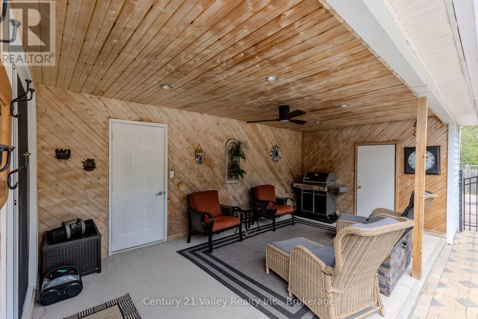 406 Water Street, Bonnechere Valley, Ontario  K0J 1T0 - Photo 6 - X13661756