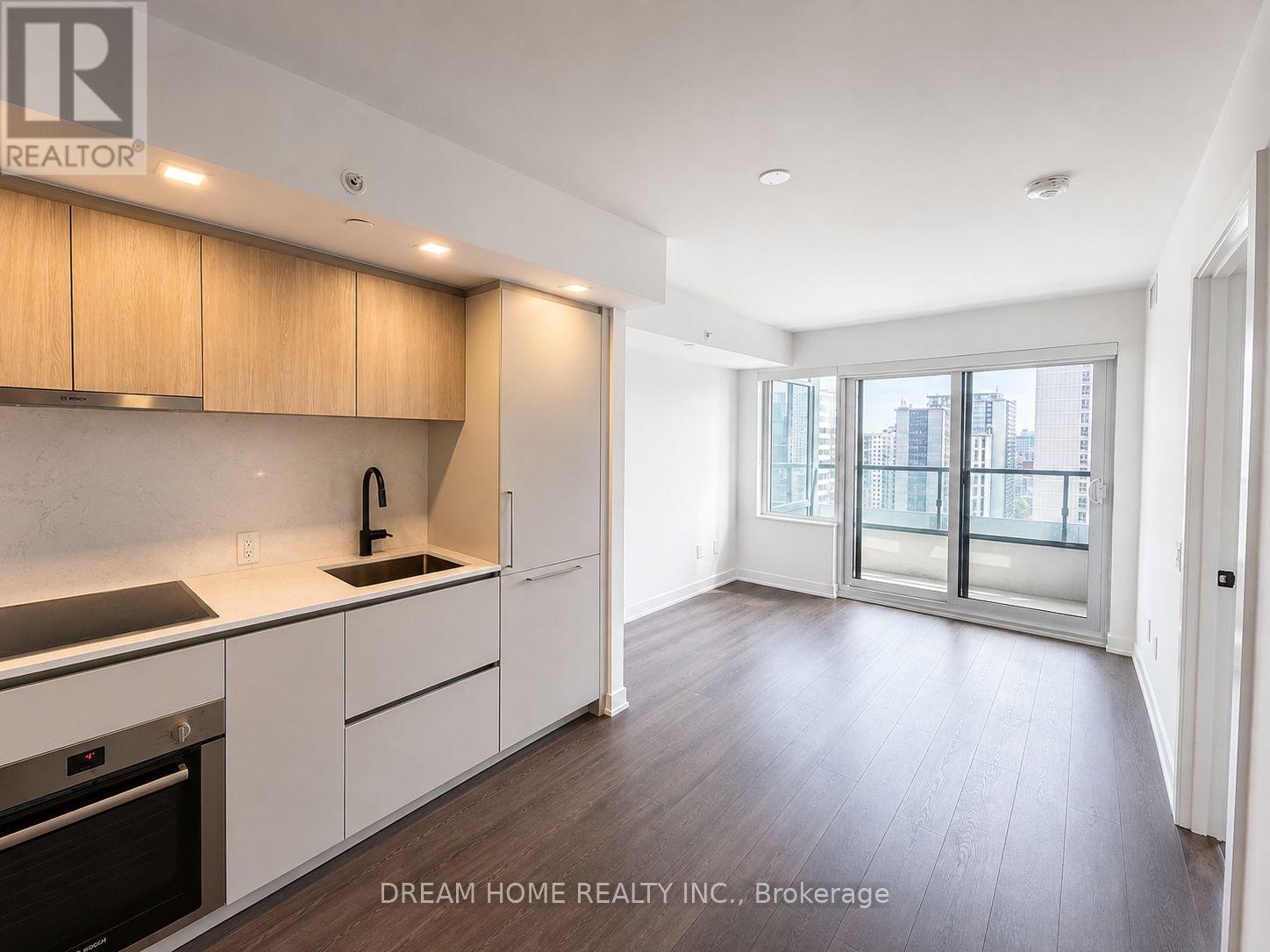 1911 - 609 Sherbourne Street, Toronto, Ontario M4X 0A4 - Photo 3 - C13681250