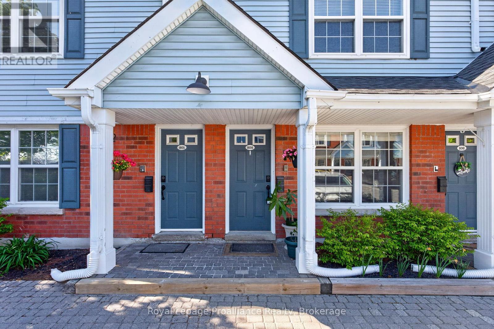 C202 - 182 D'arcy Street, Cobourg, Ontario  K9A 5H9 - Photo 2 - X13164556