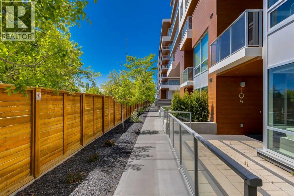 104, 8445 Broadcast Avenue Sw, Calgary, Alberta  T3H 6B6 - Photo 43 - A2315873