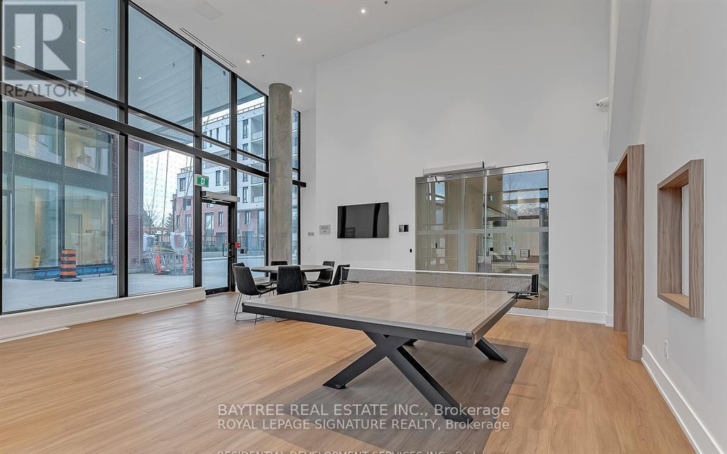 411 - 840 St Clair Avenue W, Toronto, Ontario  M6C 1C1 - Photo 15 - C13681276