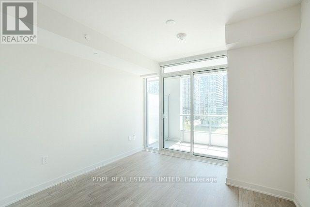 604w - 27 Bathurst Street, Toronto, Ontario  M5V 1C1 - Photo 15 - C13681280