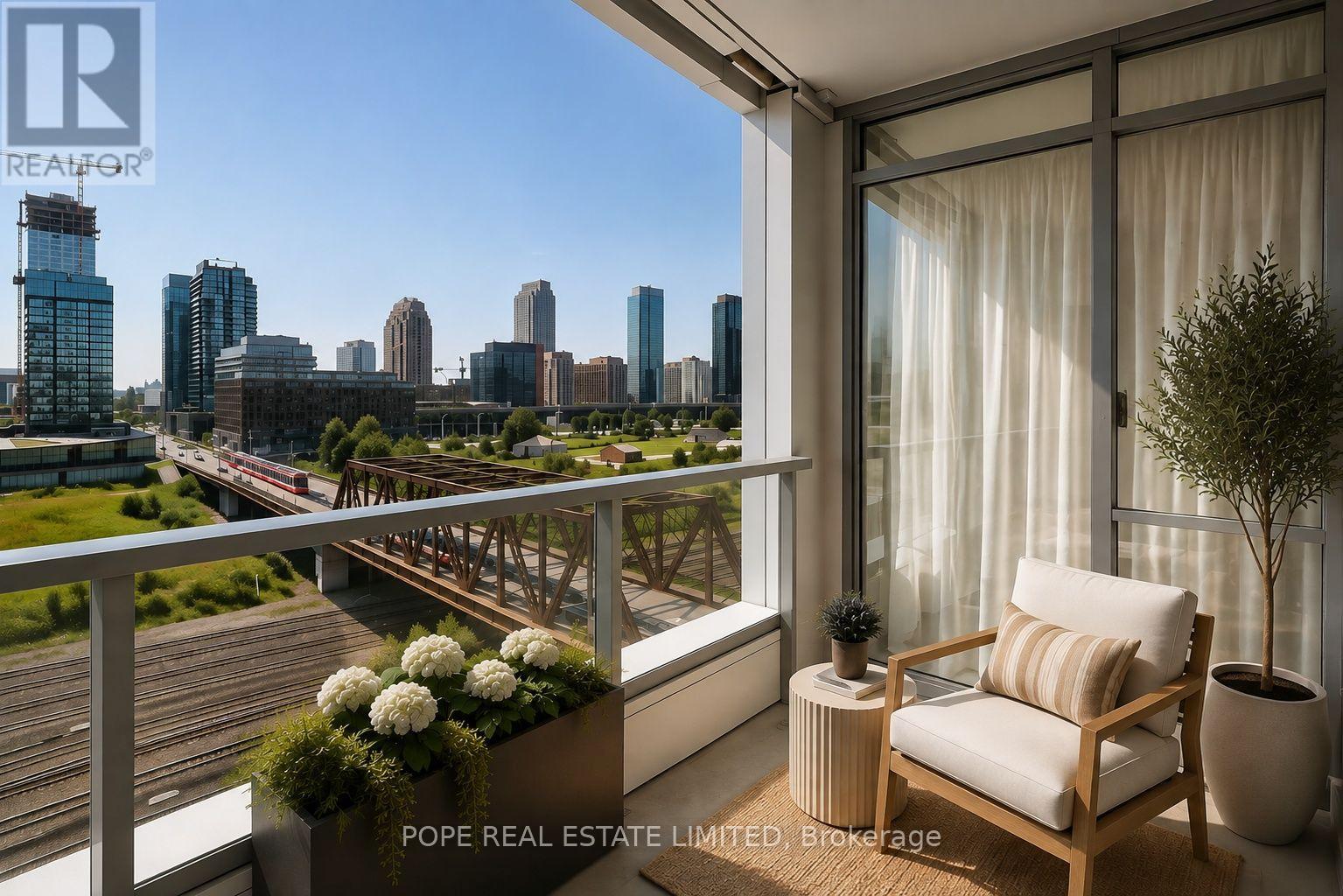 604w - 27 Bathurst Street, Toronto, Ontario  M5V 1C1 - Photo 8 - C13681280