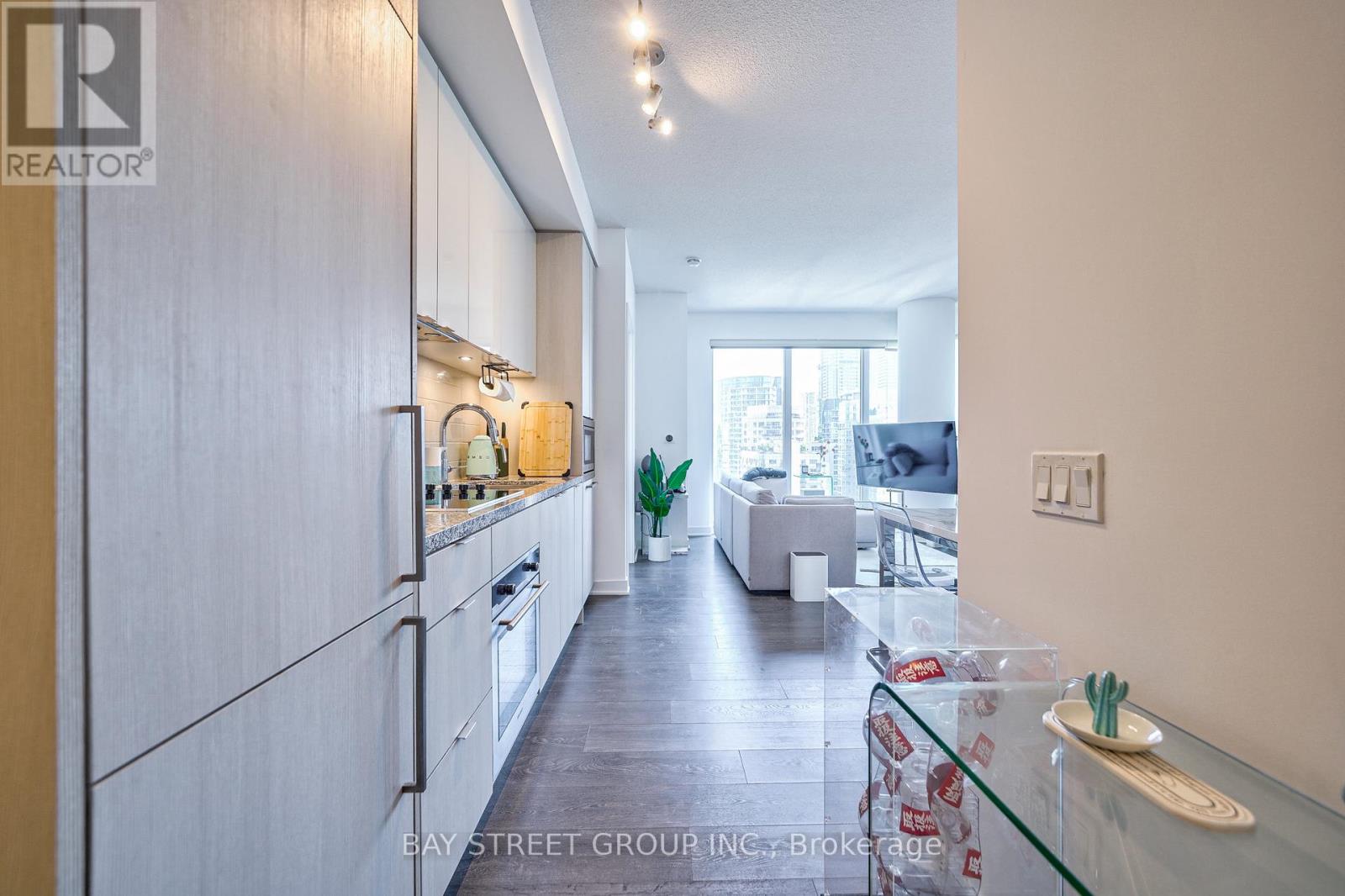2205 - 115 Blue Jays Way, Toronto, Ontario  M5V 0N4 - Photo 7 - C13681288