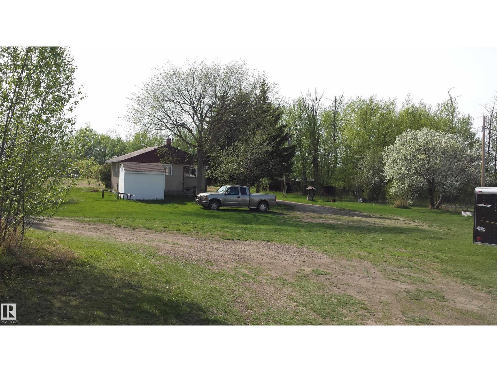 Out Of Town #7 Willow Dr, Boyle, Alberta  T0A 0M0 - Photo 11 - E4504153