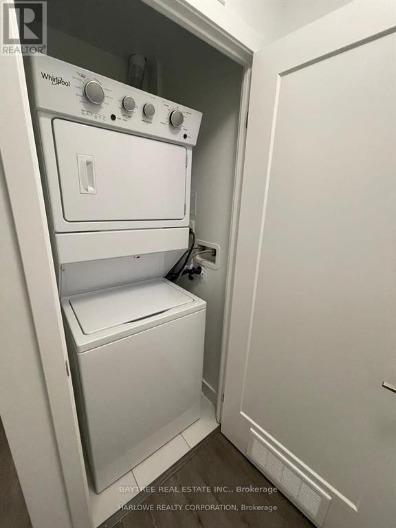 911 - 105 Oneida Crescent, Richmond Hill, Ontario  L4B 0B1 - Photo 11 - N13681266