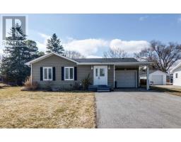 32 CANAL STREET, Georgina, Ontario