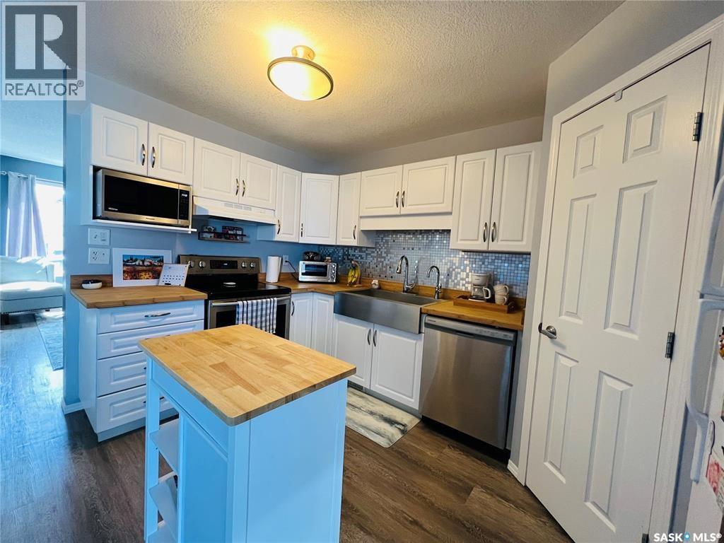 103 503 Colonel Otter Drive, Swift Current, Saskatchewan  S9H 2K4 - Photo 8 - SK045772