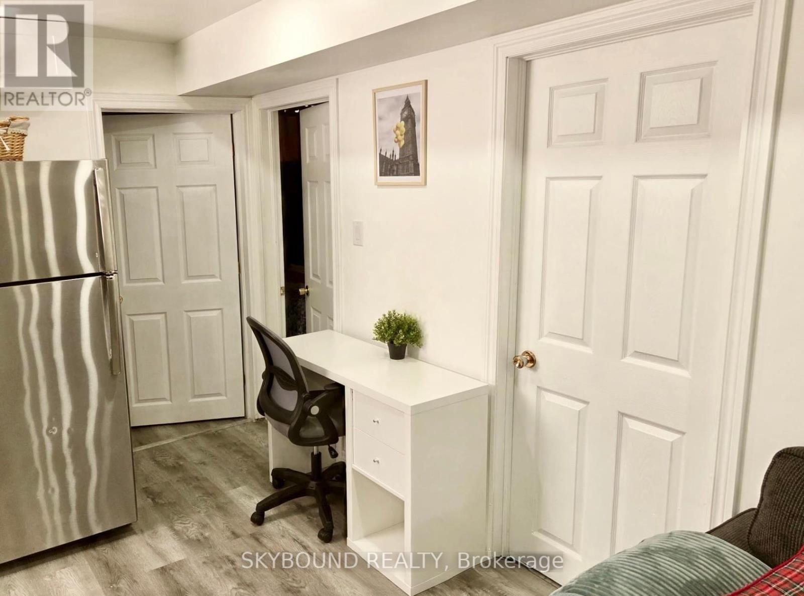 Apartment 1, Room #1 - 2586 Foxmeadow Road N, Peterborough, Ontario  K9L 1X2 - Photo 5 - X13681286