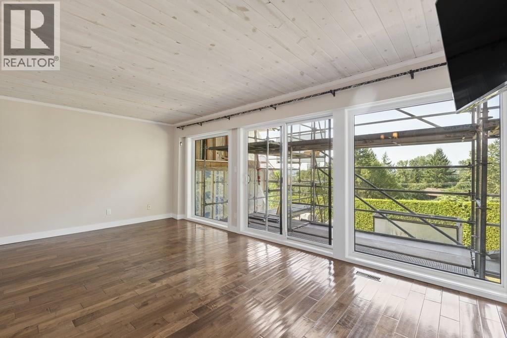 1056 LILLOOET ROAD, North Vancouver, British Columbia