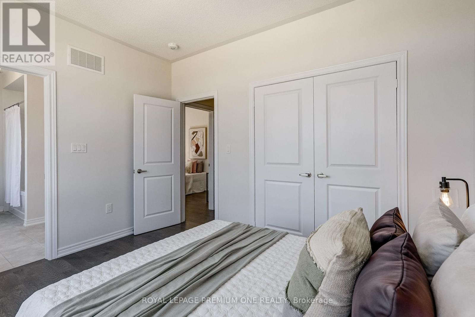 56 Raymond Schell Avenue, Markham, Ontario  L6C 3T5 - Photo 25 - N13680782