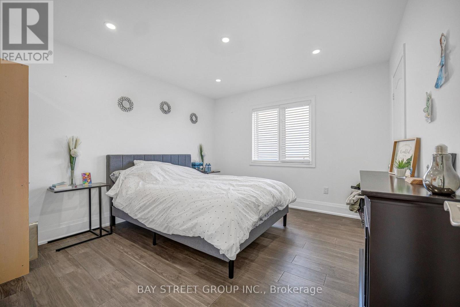 231 Shaftsbury Avenue N, Richmond Hill, Ontario  L4C 0E8 - Photo 23 - N13681194
