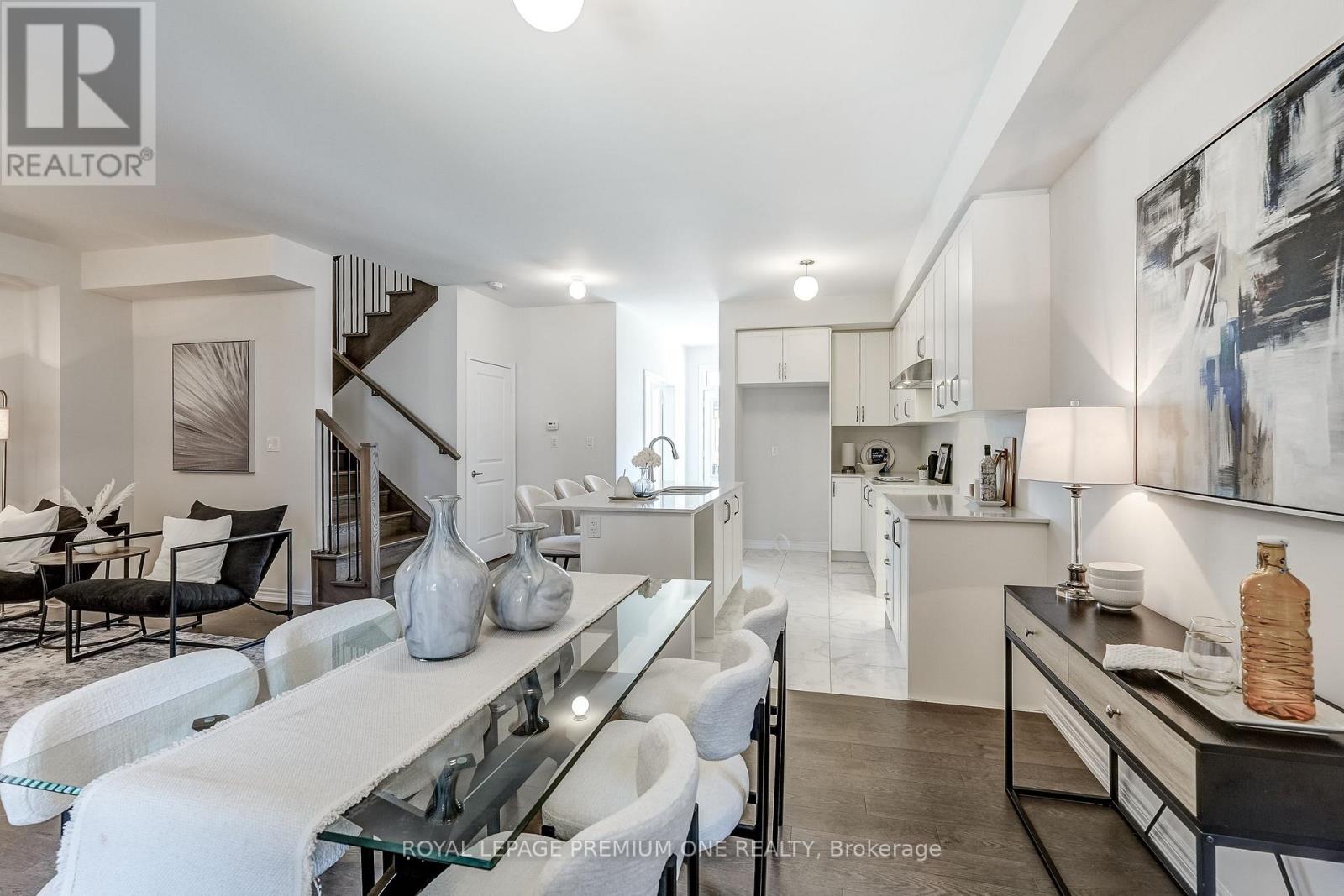 56 Raymond Schell Avenue, Markham, Ontario  L6C 3T5 - Photo 14 - N13680782