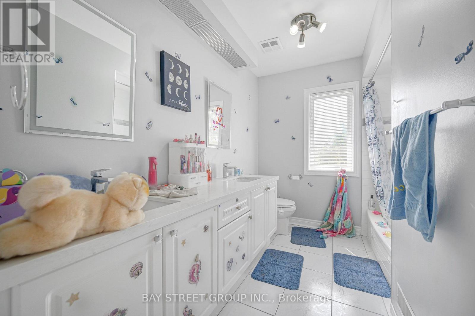 231 Shaftsbury Avenue N, Richmond Hill, Ontario  L4C 0E8 - Photo 22 - N13681194