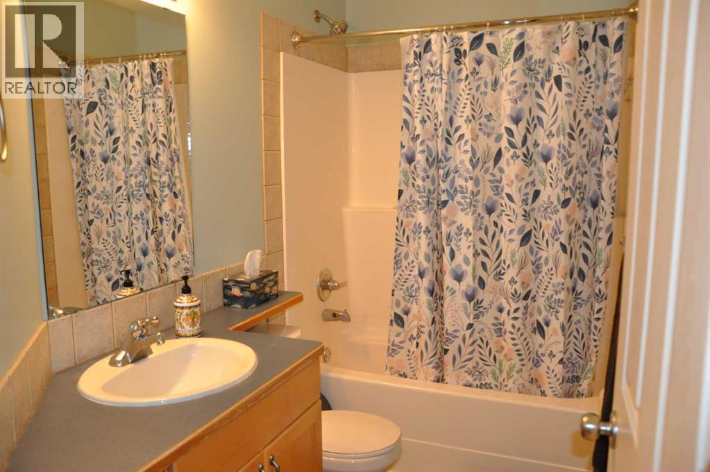 47 Riverbrook Close W, Lethbridge, Alberta  T1J 0J5 - Photo 17 - A2314112