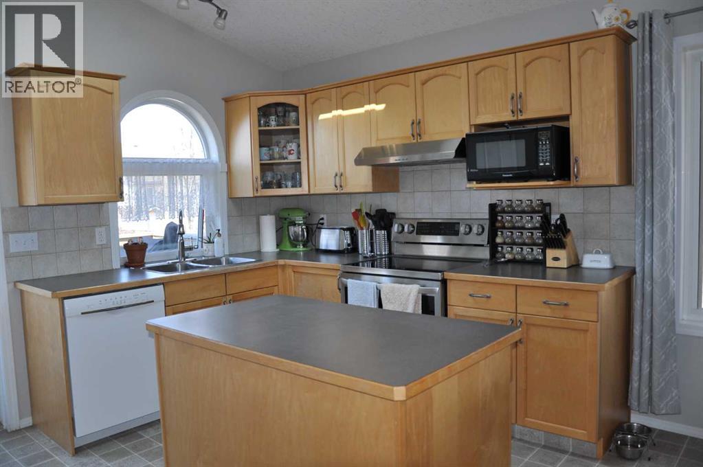 47 Riverbrook Close W, Lethbridge, Alberta  T1J 0J5 - Photo 6 - A2314112