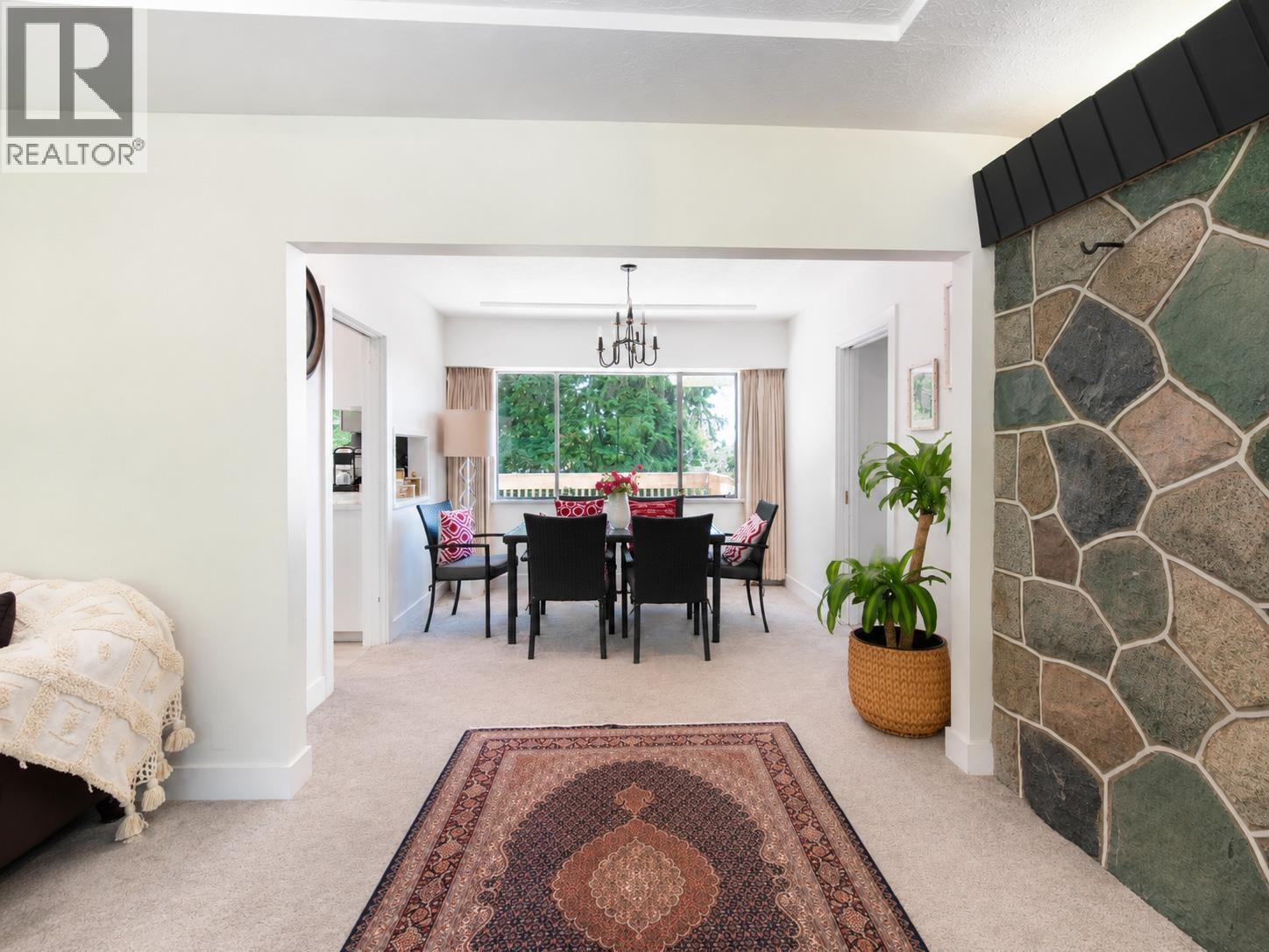 869 Clements Avenue, North Vancouver, British Columbia  V7R 2K6 - Photo 6 - R3139424