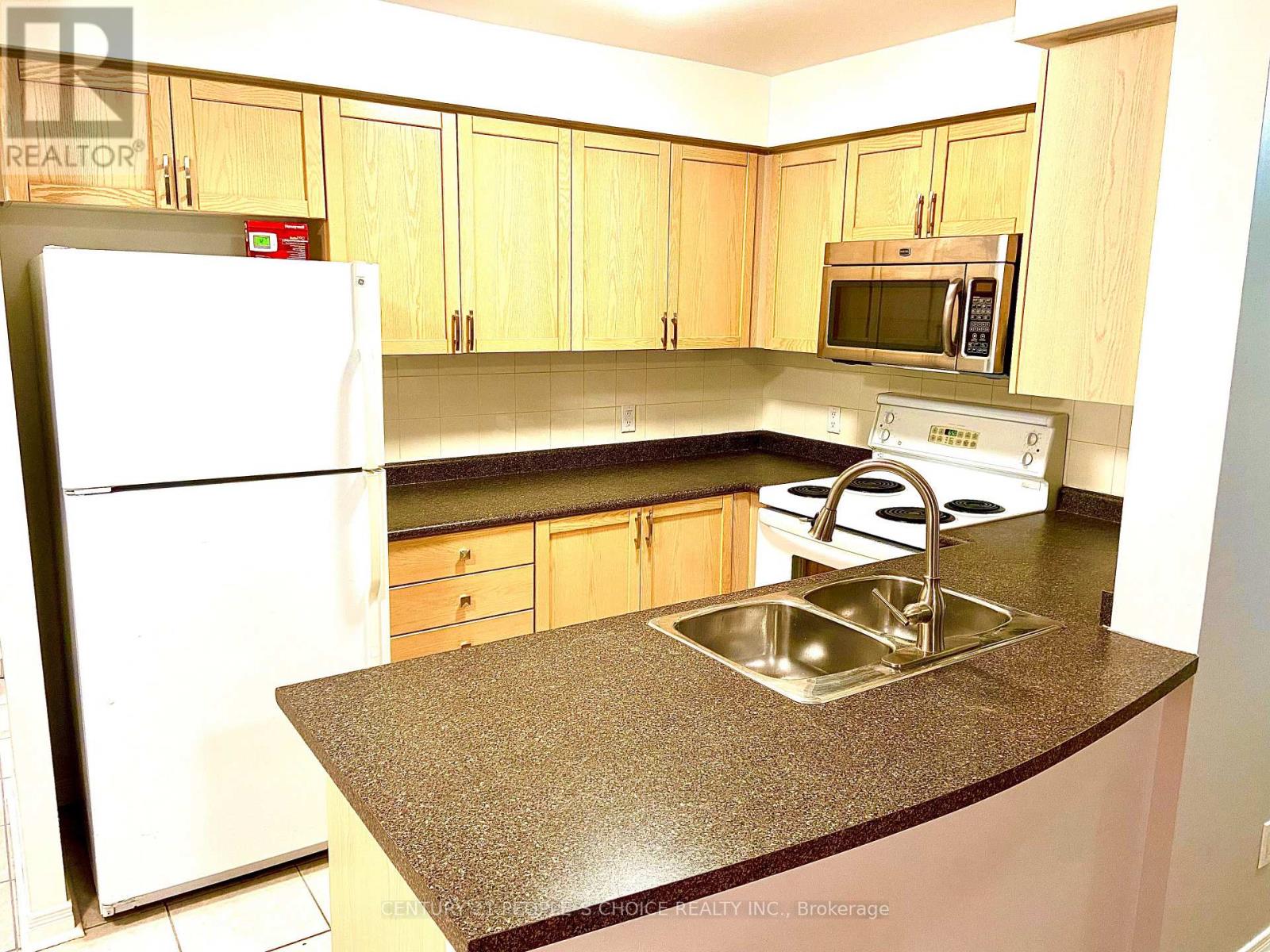 1001 - 4879 Kimbermount Avenue, Mississauga, Ontario  L5M 7R8 - Photo 3 - W13681310