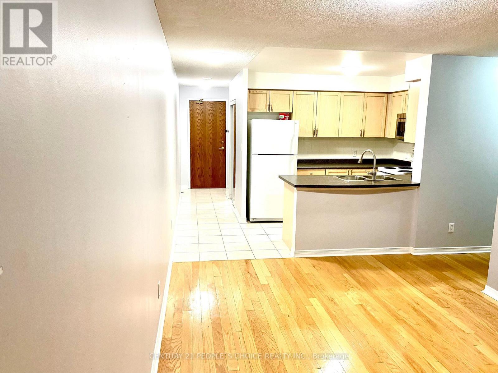 1001 - 4879 Kimbermount Avenue, Mississauga, Ontario  L5M 7R8 - Photo 6 - W13681310