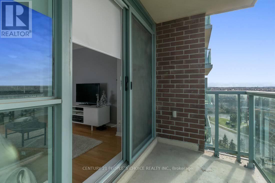 1001 - 4879 Kimbermount Avenue, Mississauga, Ontario  L5M 7R8 - Photo 7 - W13681310