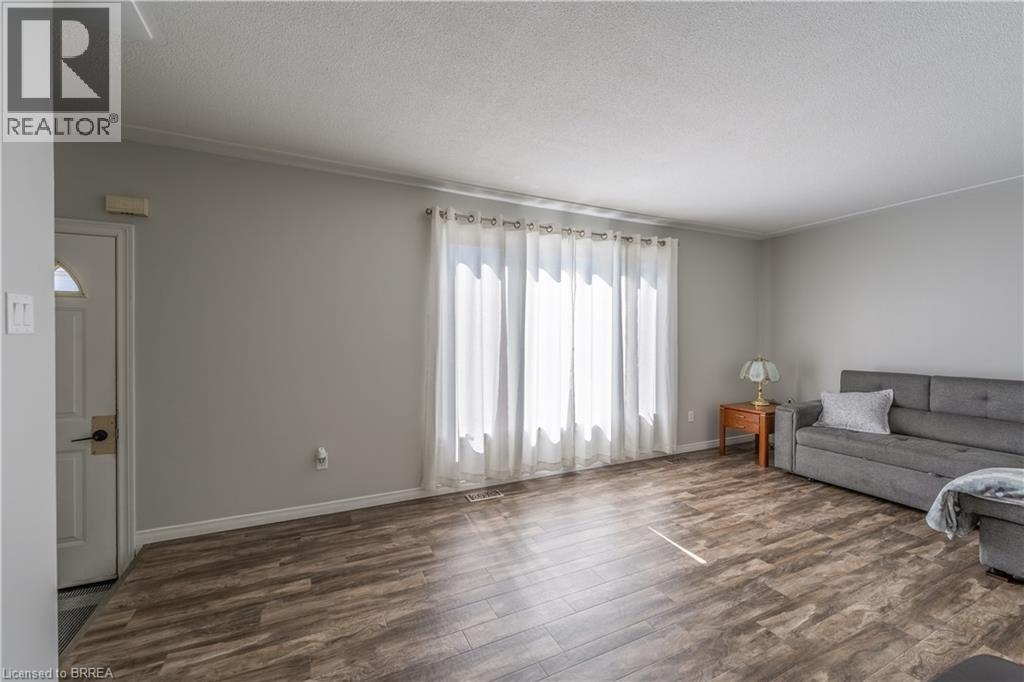 24 Oakhill Drive Unit# C, Brantford, Ontario  N3T 1R1 - Photo 8 - 40845303