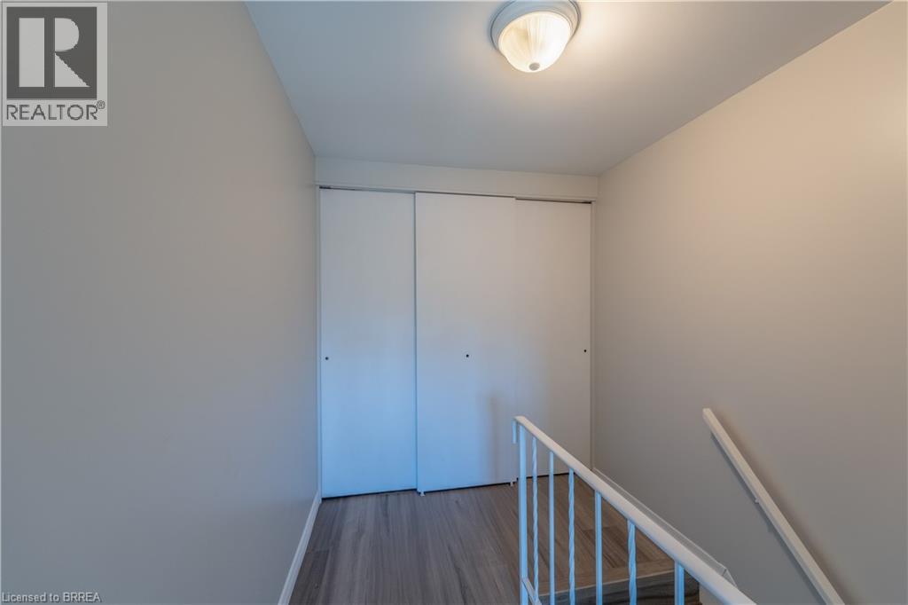 24 Oakhill Drive Unit# C, Brantford, Ontario  N3T 1R1 - Photo 18 - 40845303