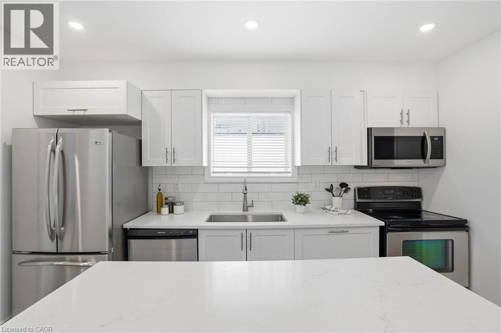 390 Hunter Street W, Hamilton, Ontario  L8P 1S9 - Photo 5 - 40842321
