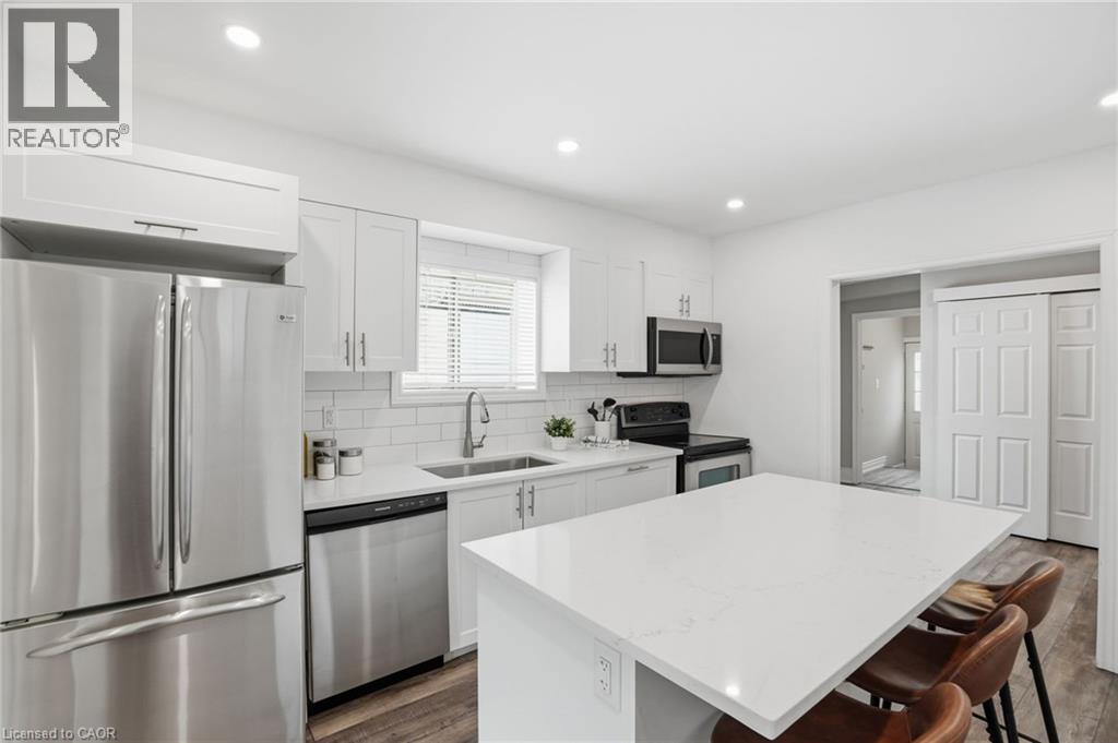 390 Hunter Street W, Hamilton, Ontario  L8P 1S9 - Photo 4 - 40842321