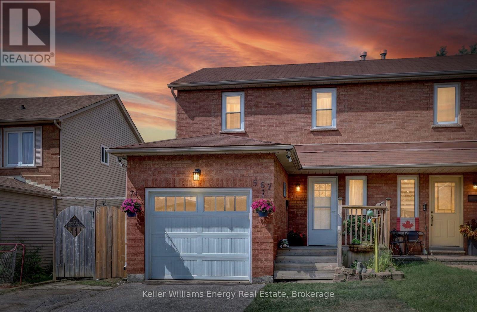 567 COBBLEHILL DRIVE, Oshawa, Ontario