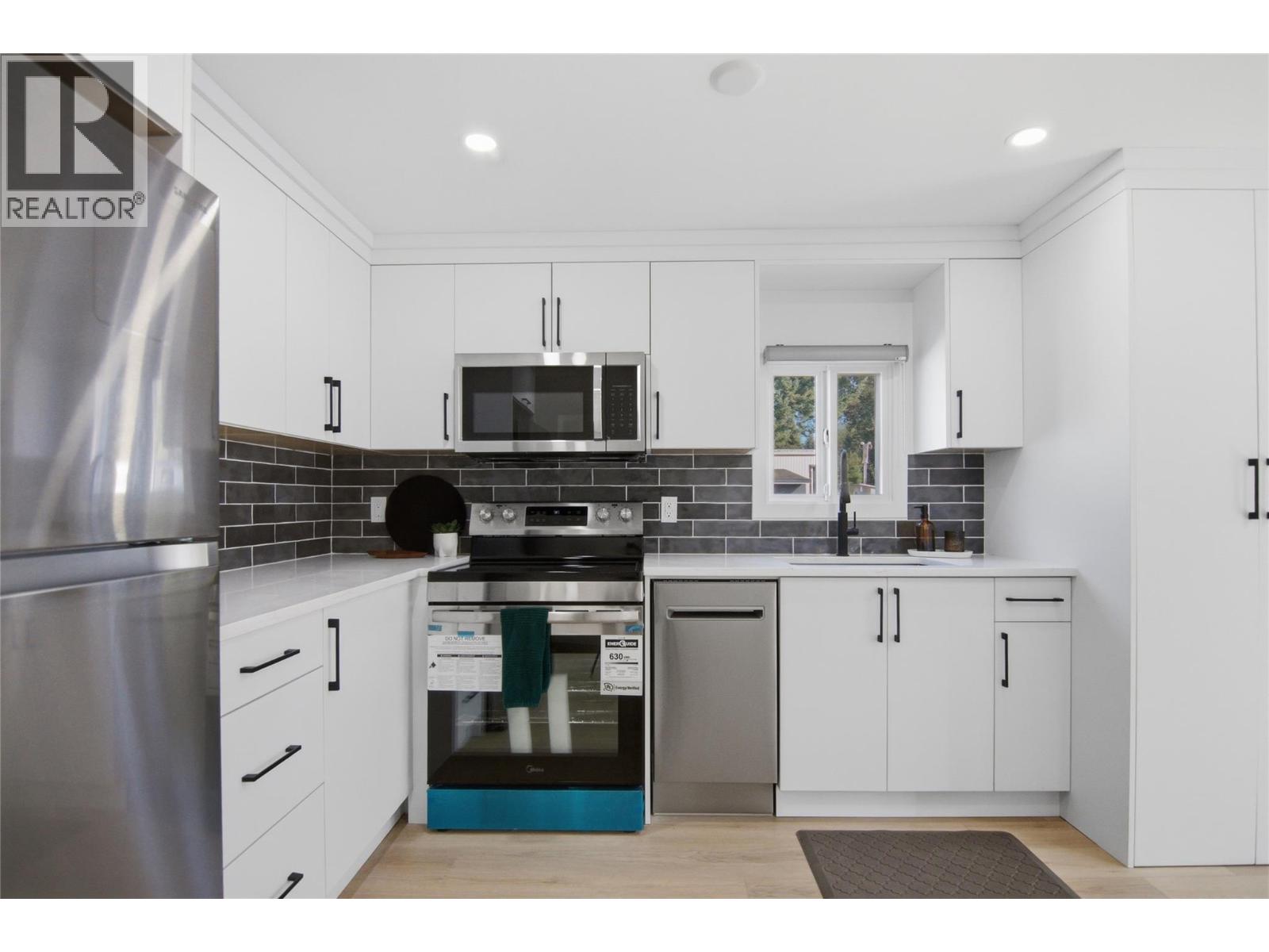 4626 Summer Road Unit# 6, Barriere, British Columbia  V0E 1E0 - Photo 4 - 10397913