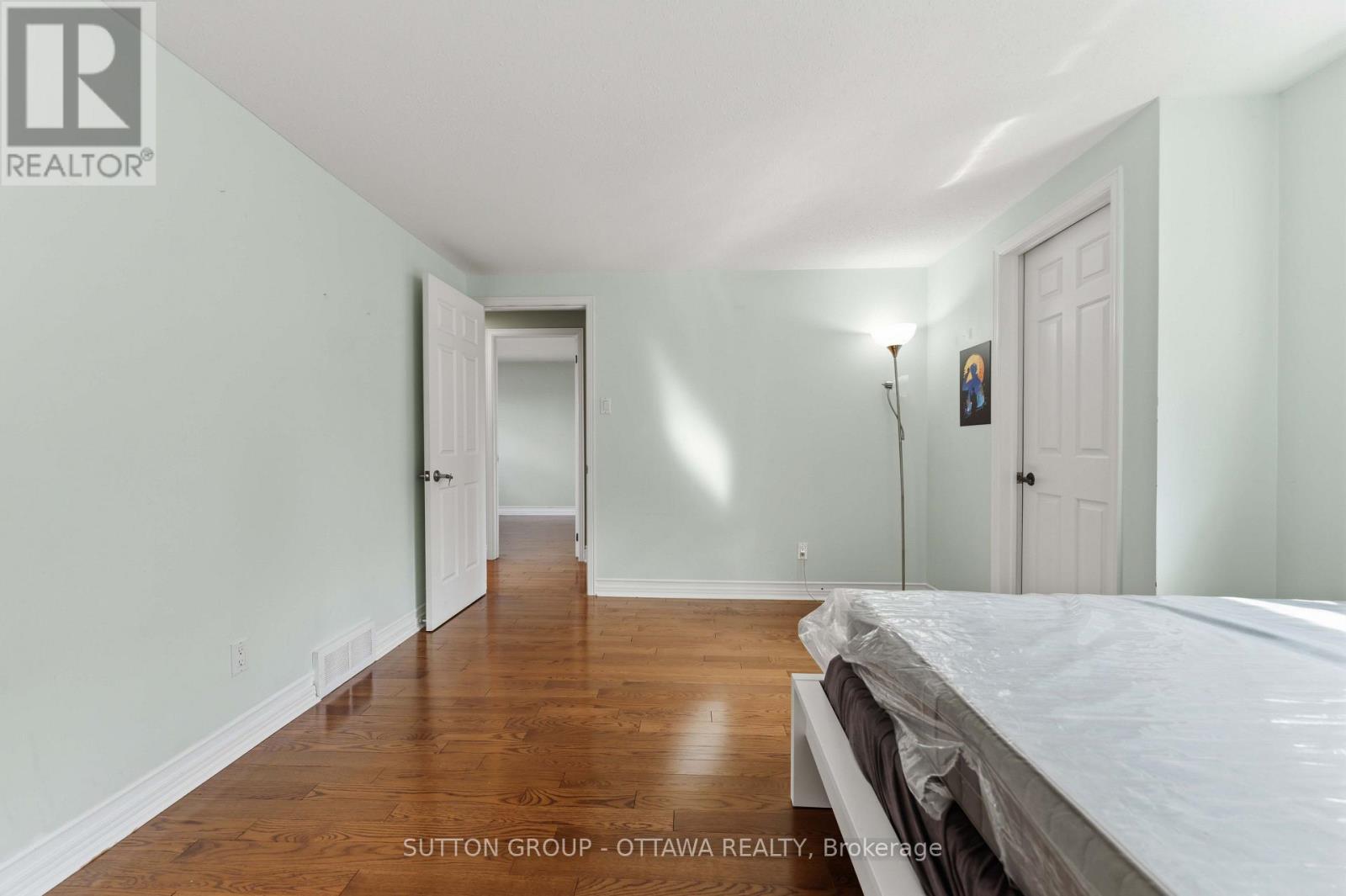 16 Crimson Gate, Ottawa, Ontario  K1T 1Z6 - Photo 20 - X13681318