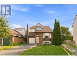 16 CRIMSON GATE, Ottawa, Ontario