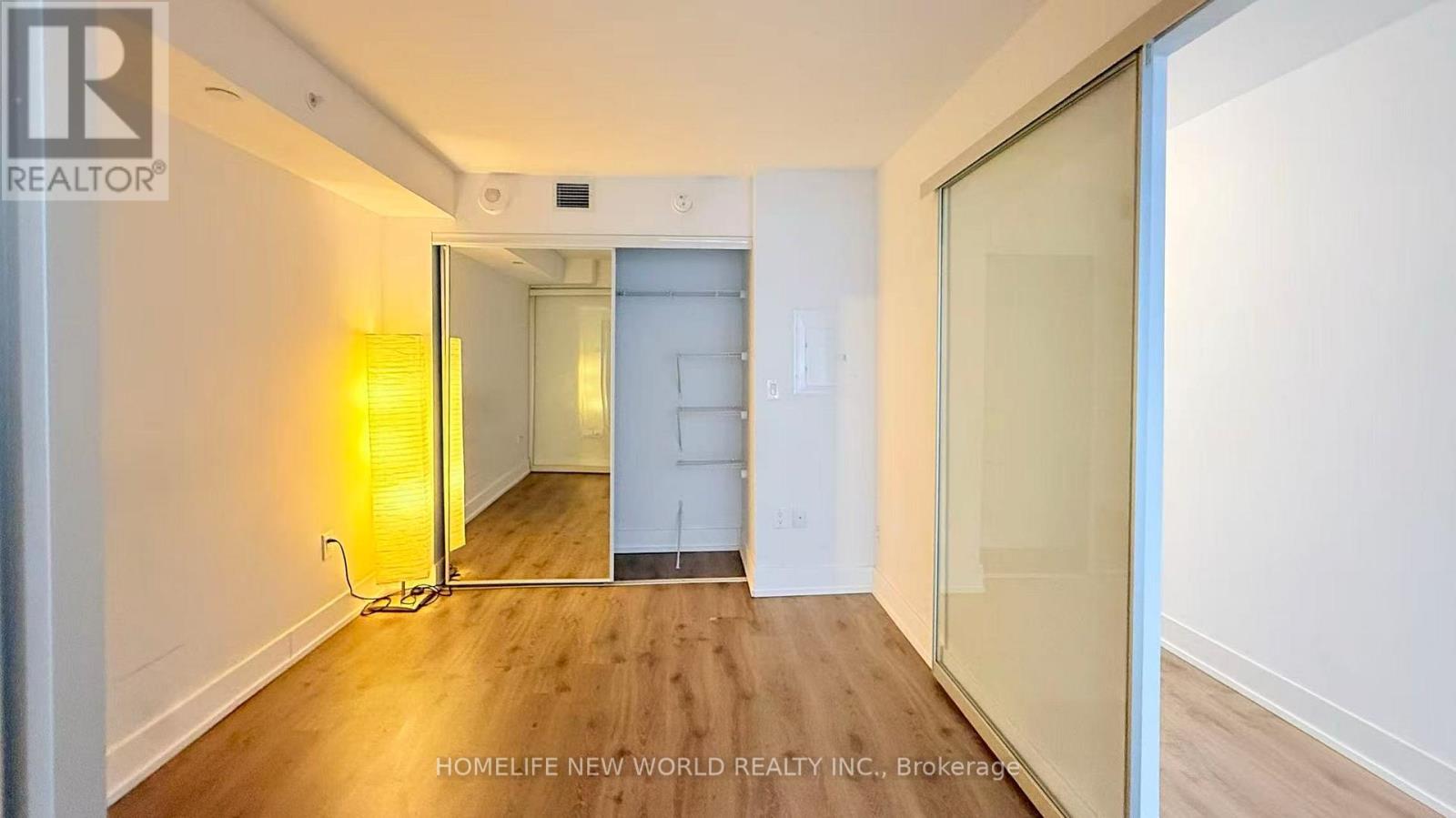 814 - 955 Bay Street, Toronto, Ontario  M5S 0C6 - Photo 15 - C13681354