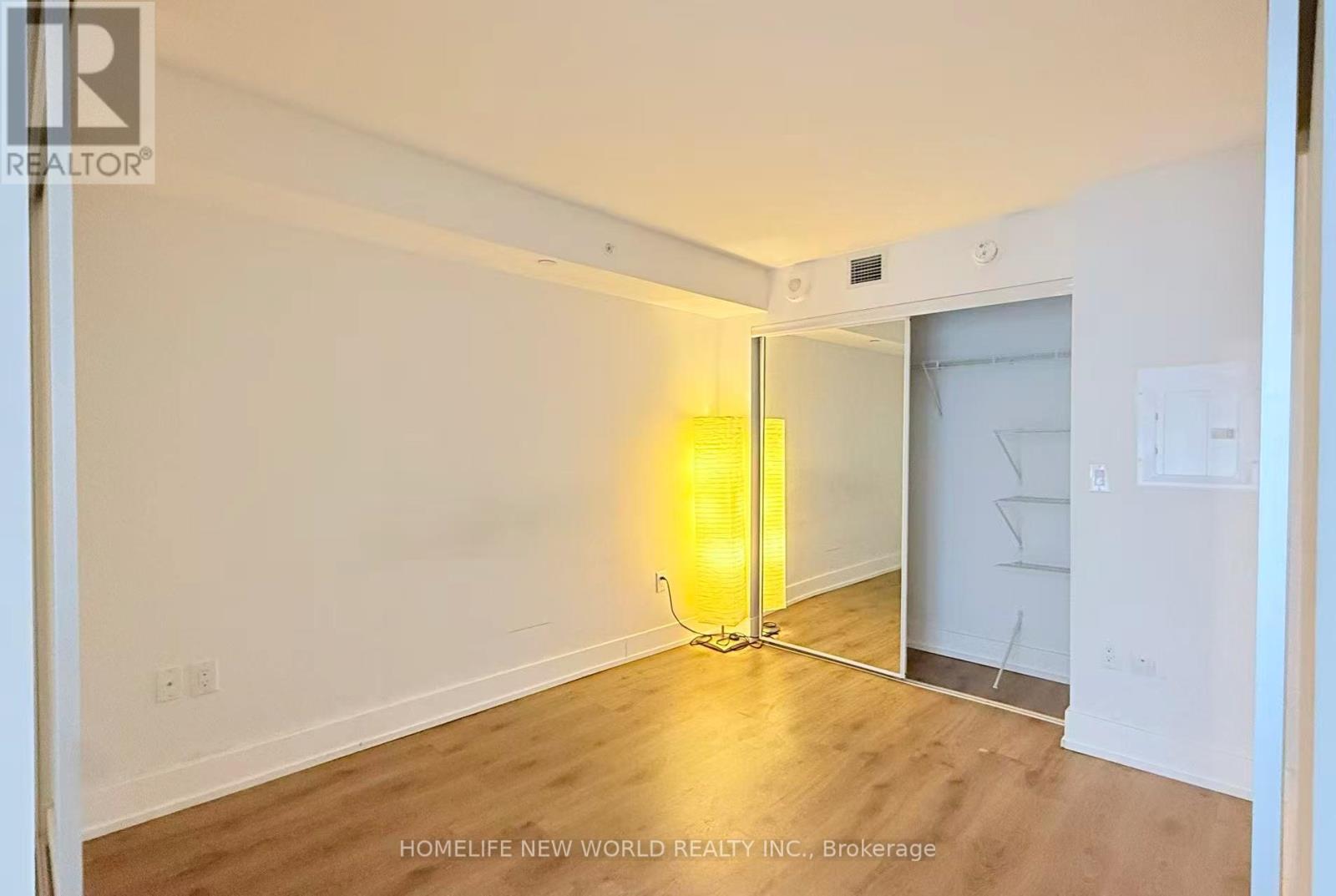 814 - 955 Bay Street, Toronto, Ontario  M5S 0C6 - Photo 16 - C13681354