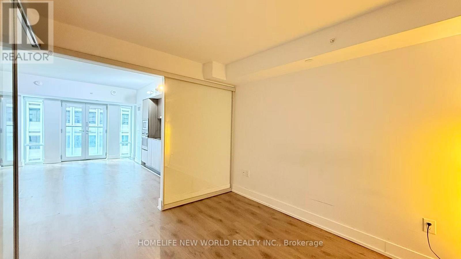 814 - 955 Bay Street, Toronto, Ontario  M5S 0C6 - Photo 17 - C13681354