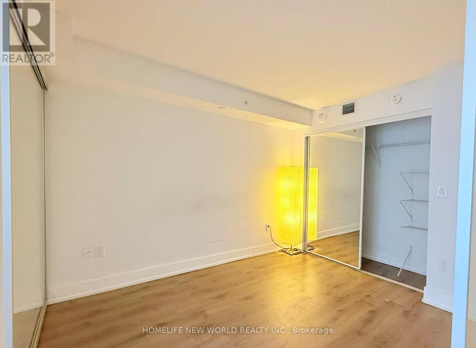 814 - 955 Bay Street, Toronto, Ontario  M5S 0C6 - Photo 18 - C13681354