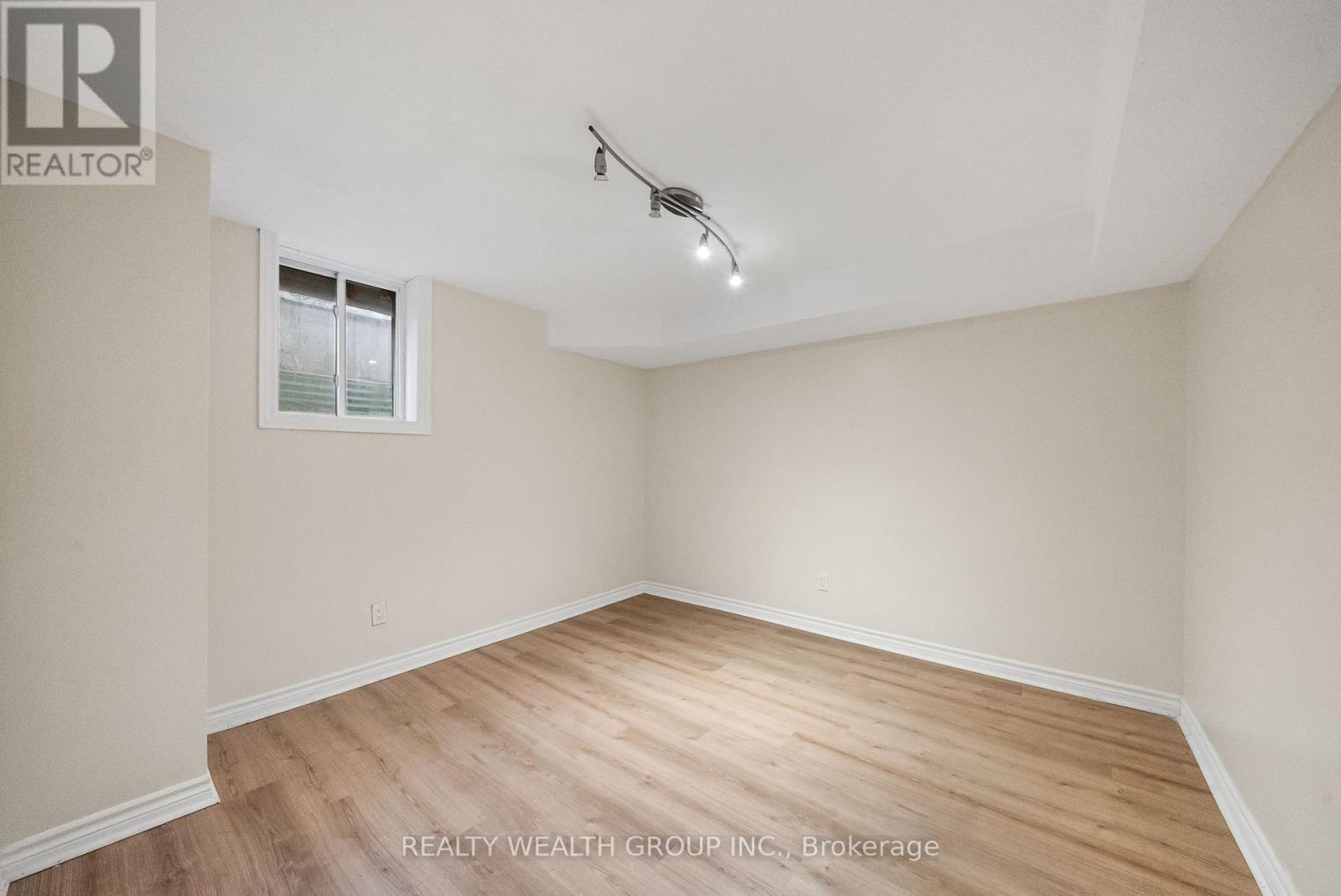 514 Grove Street E, Barrie (Grove East), Ontario  L4M 5Z2 - Photo 37 - S13681324