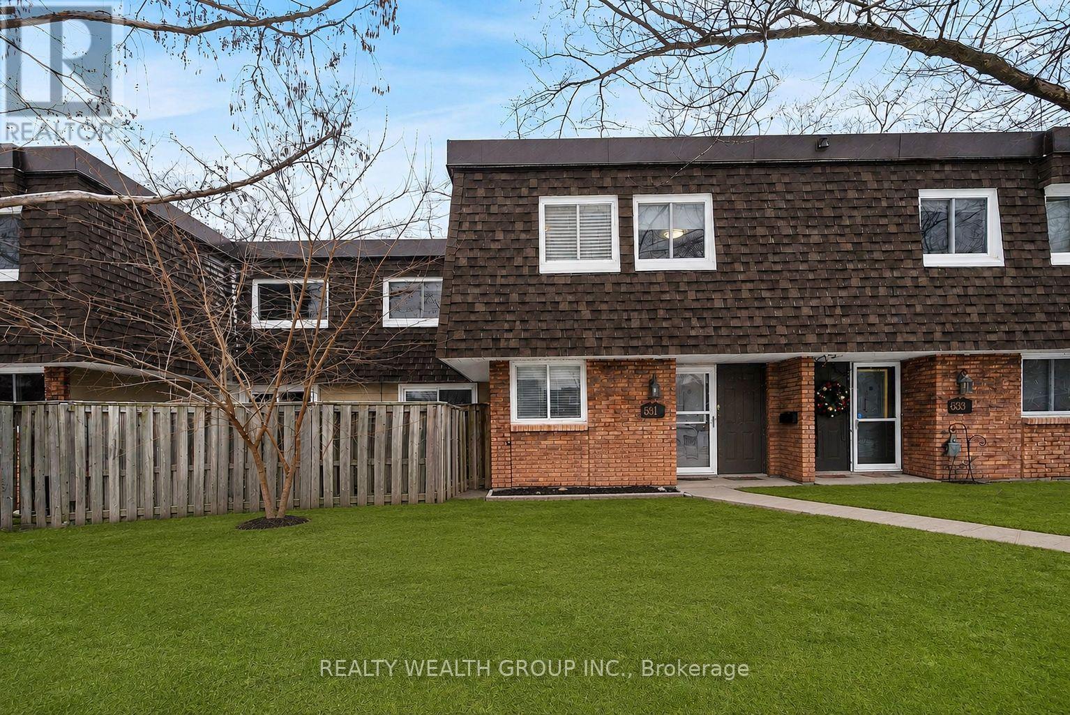 39 - 521 TIMBER LANE, Burlington, Ontario