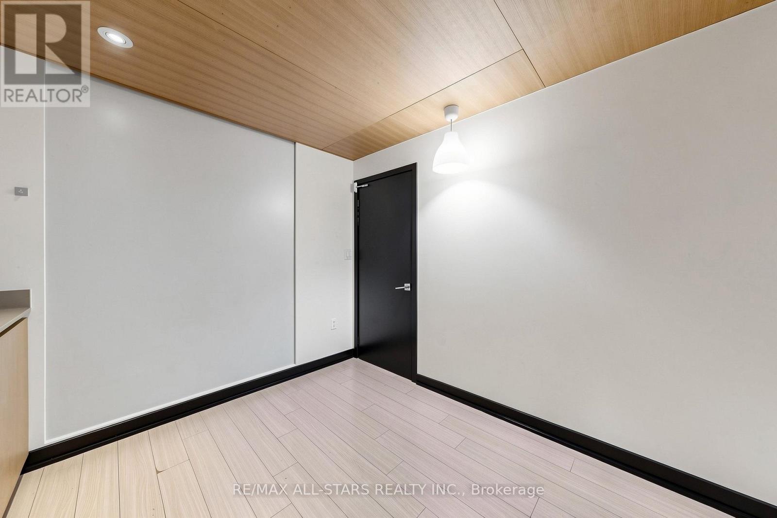 110 Fort York Boulevard, Toronto, Ontario M5V 4A7 - Photo 15 - C13469940