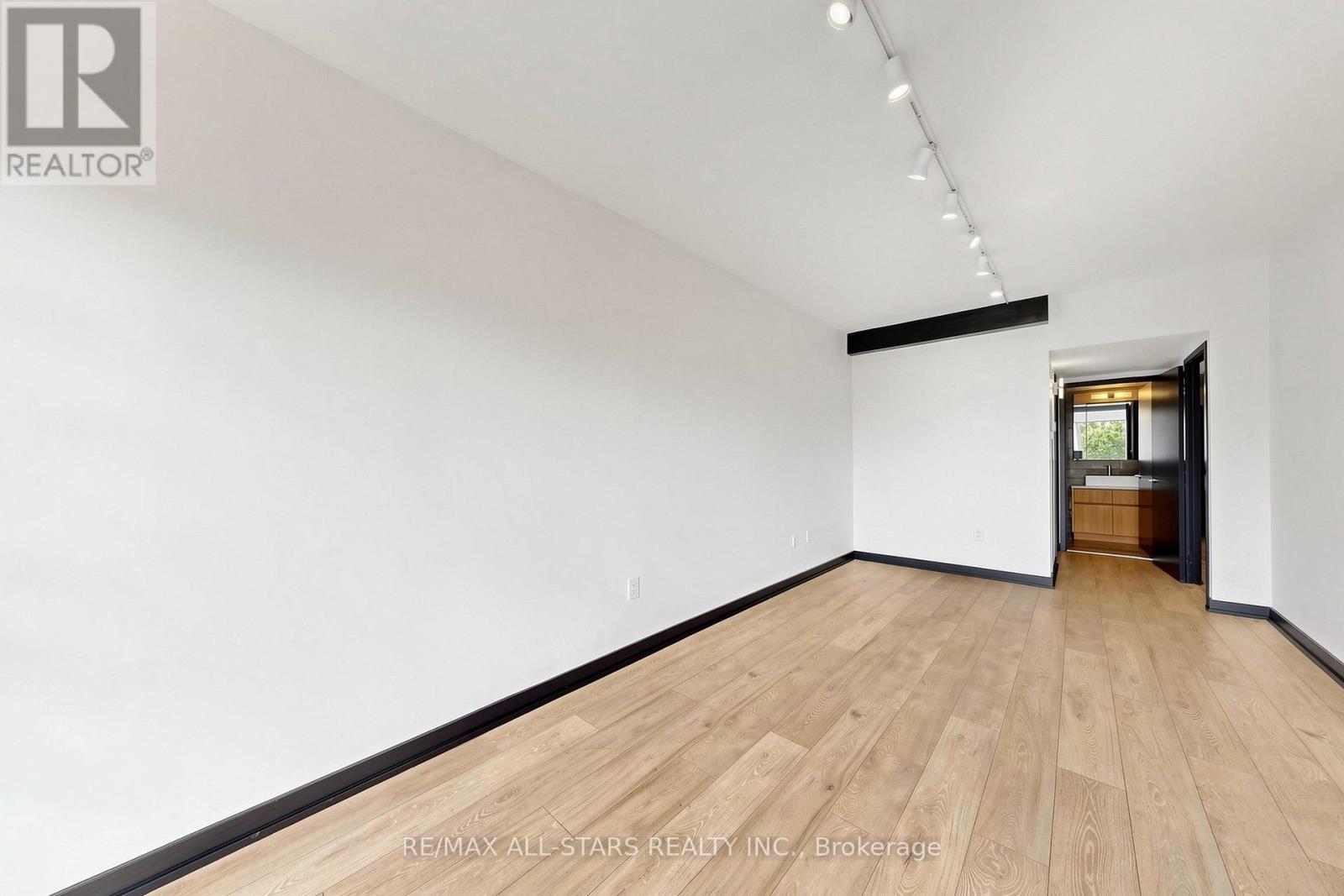 110 Fort York Boulevard, Toronto, Ontario M5V 4A7 - Photo 23 - C13469940