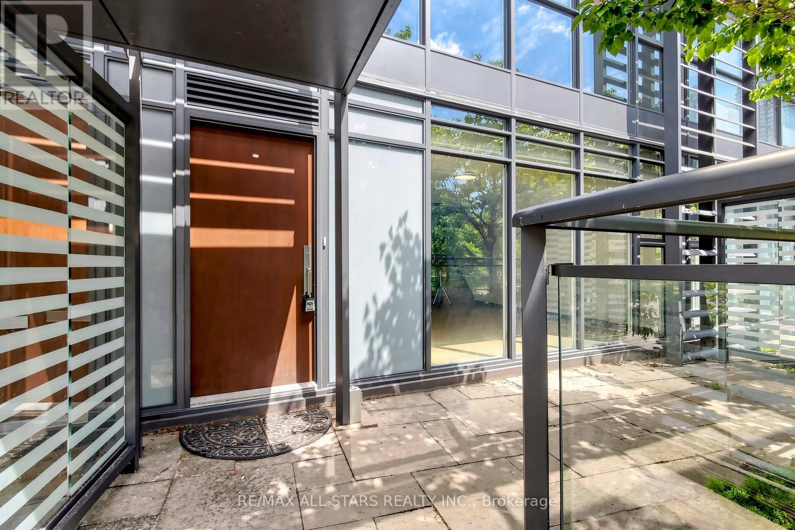 110 Fort York Boulevard, Toronto, Ontario M5V 4A7 - Photo 8 - C13469940