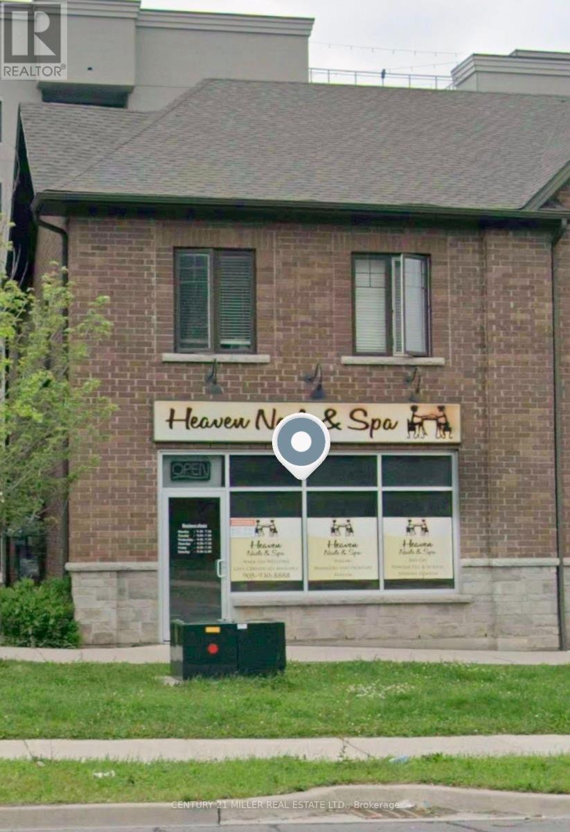 132 KING STREET W, Hamilton, Ontario