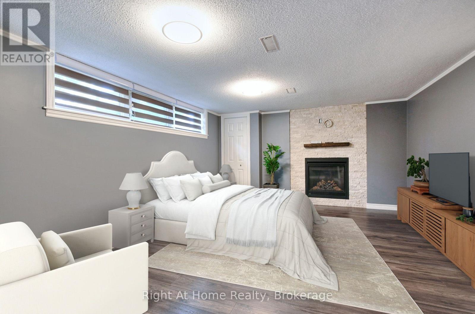 188 Hillsdale Avenue, Oshawa, Ontario  L1G 2P7 - Photo 23 - E13681382