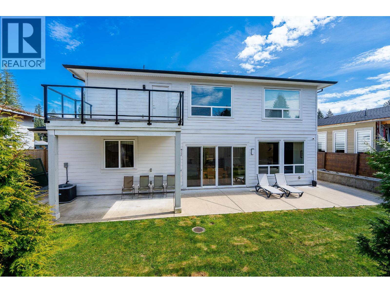 576 Linton Street, Coquitlam, British Columbia  V3J 6J2 - Photo 29 - R3111434