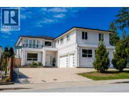 <div class="price">$2,599,900</div> 576 Linton Street, Coquitlam<br><div style="margin-bottom:8px;"><small>Royal LePage Sterling Realty</small></div><div class='bed_bath'>7 Bed | 7 Bath</div>