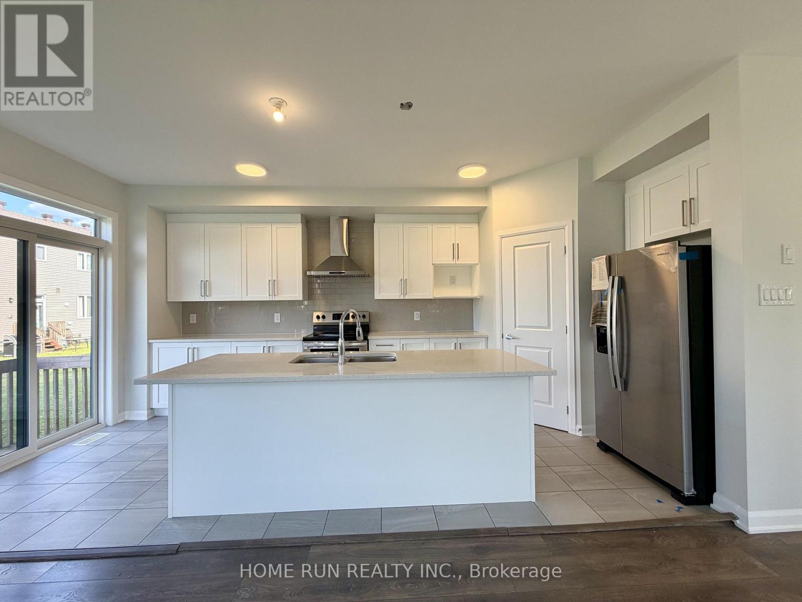 1009 Ballyhale Heights, Ottawa, Ontario  K2J 6Y5 - Photo 11 - X13681376