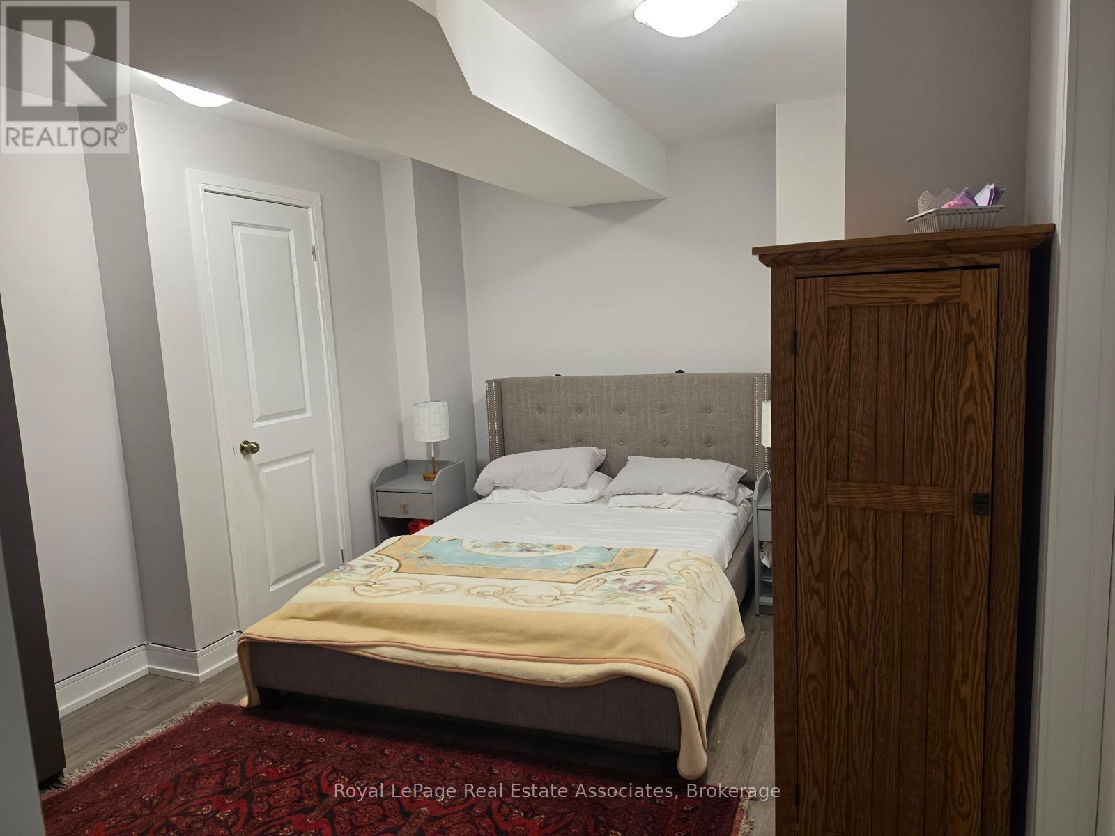 1241 Raspberry Terrace, Milton, Ontario  L9T 2X5 - Photo 7 - W13641686
