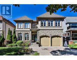 154 CHARLTON BOULEVARD, Toronto, Ontario