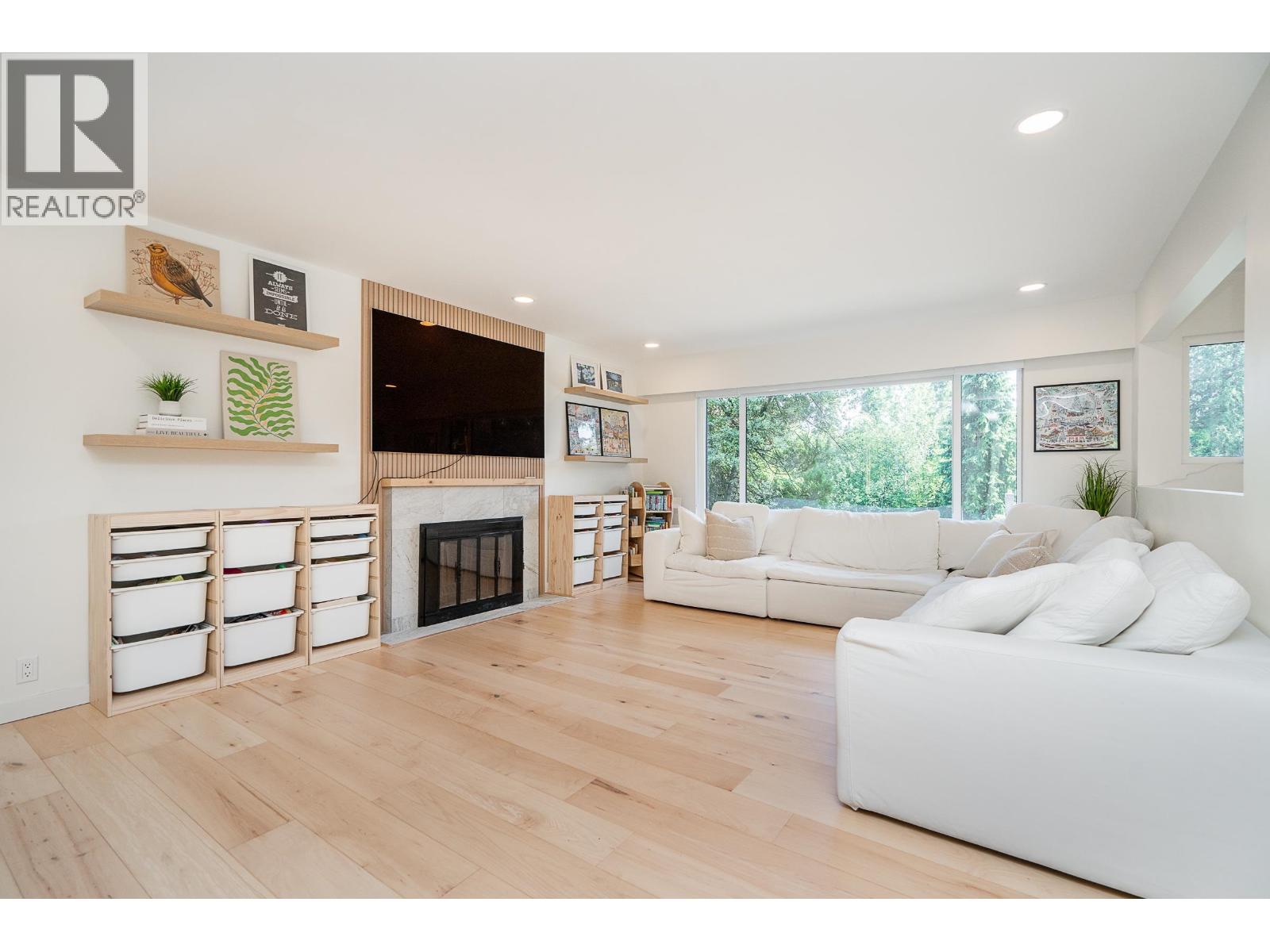 137 College Park Way, Port Moody, British Columbia  V3H 1S5 - Photo 3 - R3143995