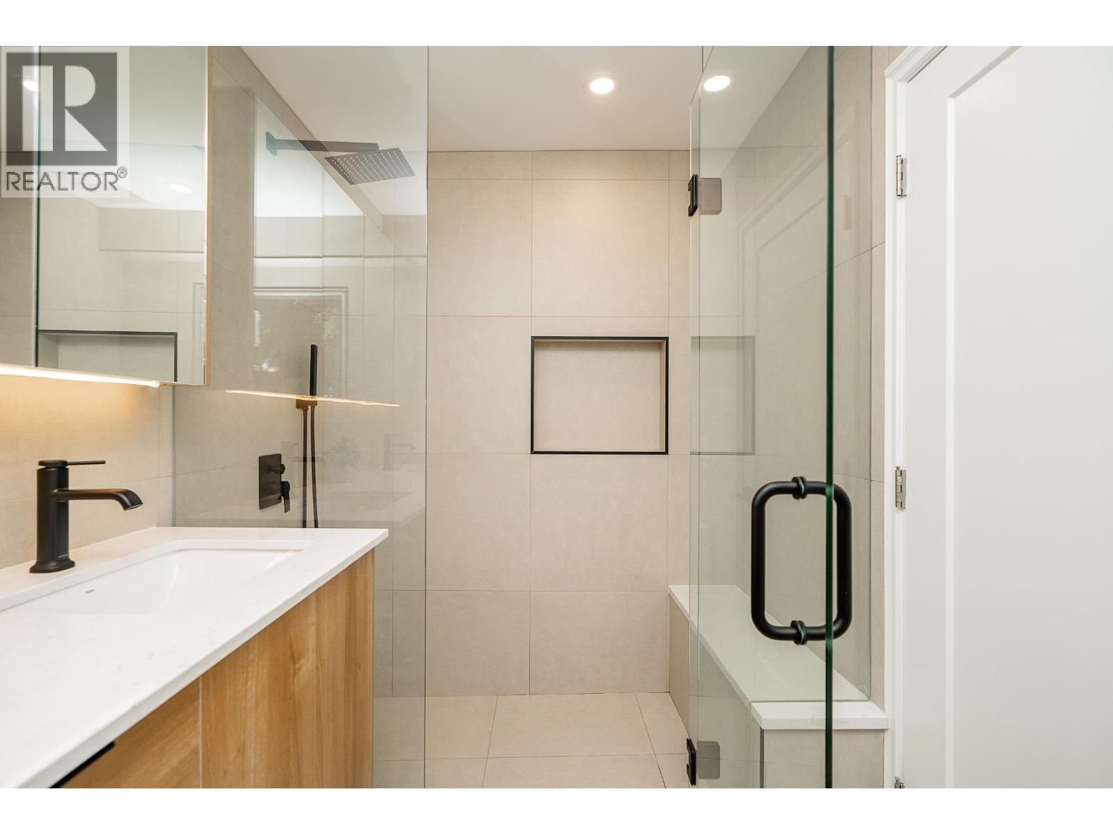 137 College Park Way, Port Moody, British Columbia  V3H 1S5 - Photo 16 - R3143995